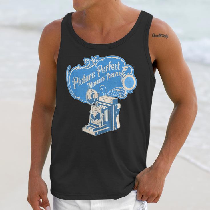 Picture Perfect Memories Forever Vintage Camera Nostalgia Unisex Tank Top