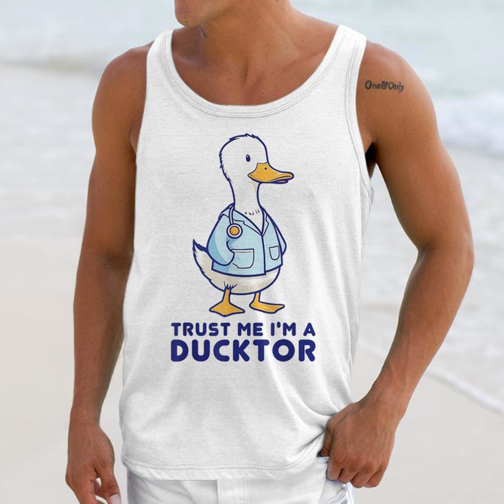 Trust Me I'm a Ducktor Doctor Sayings Graduation Unisex Tank Top