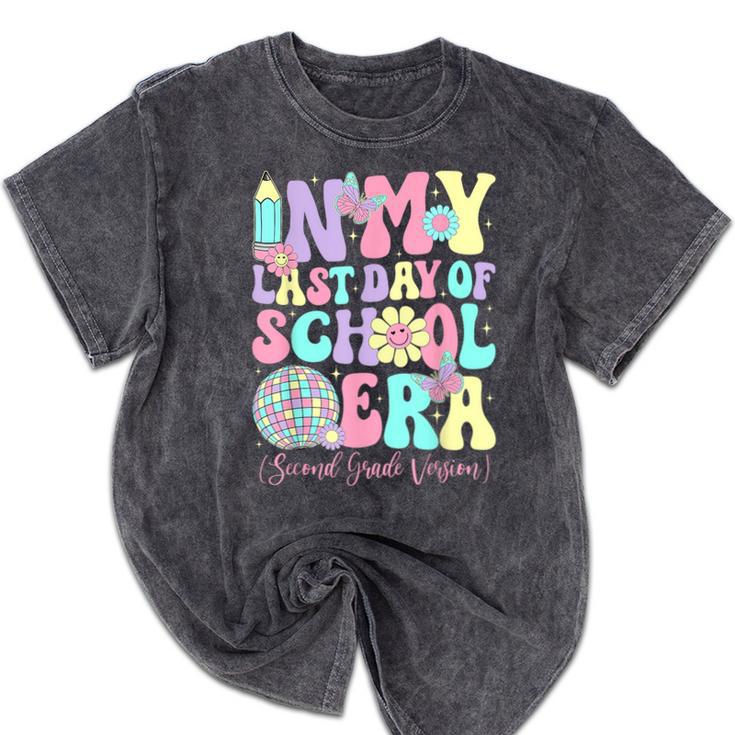 Groovy In My Last Day Of School Era Second Grade Graduation Mineral Wash Tshirts