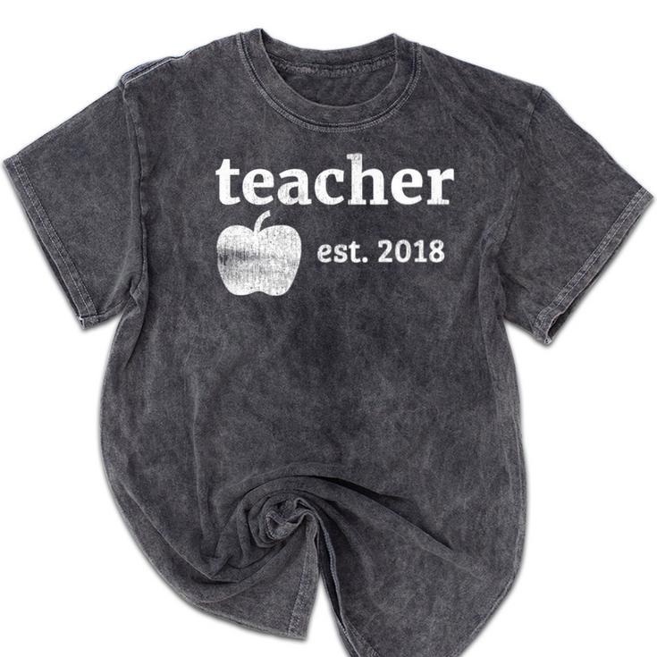Teacher Est 2018 Vintage Graduation Mineral Wash Tshirts