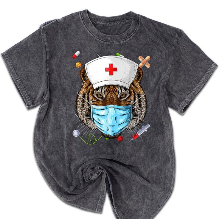 Tiger Nurse RN ER Nursing School Graduation Mineral Wash Tshirts