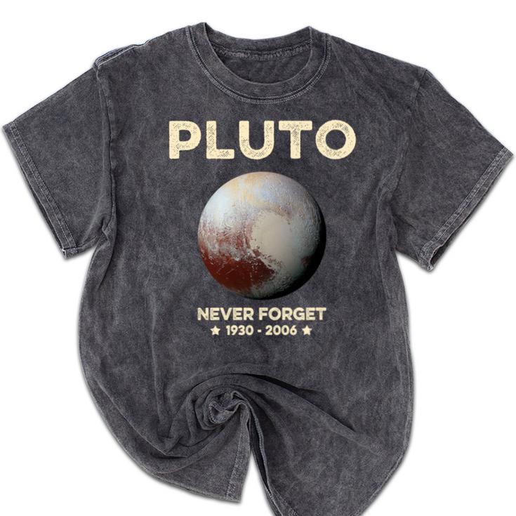 Pluto Never Forget 1930-2006 Planet Space Science Nostalgia Premium Tri-Blend Mineral Wash Tshirts