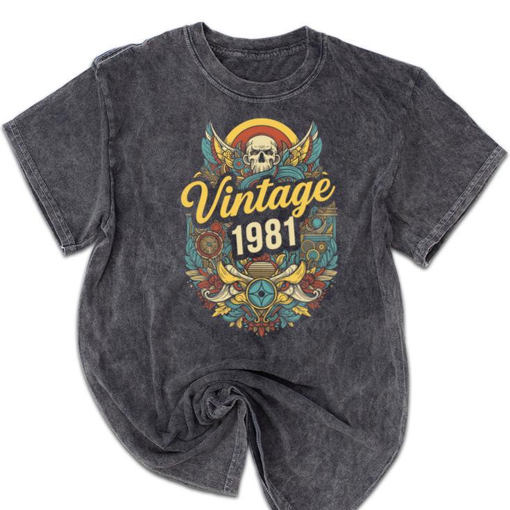 Vintage 1981 Retro Badge Nostalgia Eighties Compass Skull Premium Tri-Blend Mineral Wash Tshirts