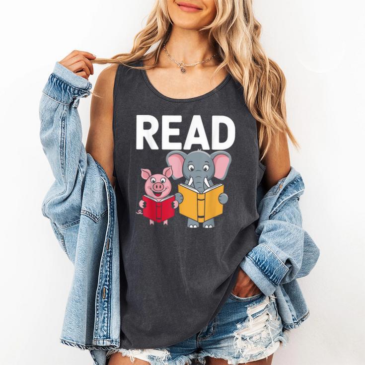 Pig Elephant Reading Cute Book Lover Bookworm Boys Girls Kid Comfort Colors Tank Top Pig Elephant Reading Cute Book Lover Bookworm Boys Girls Kid Comfort Colors Tank Top