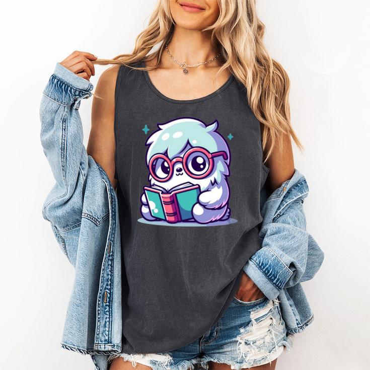 Adorable Book Lover Yeti With Reading Glasses Cute Comfort Colors Tank Top