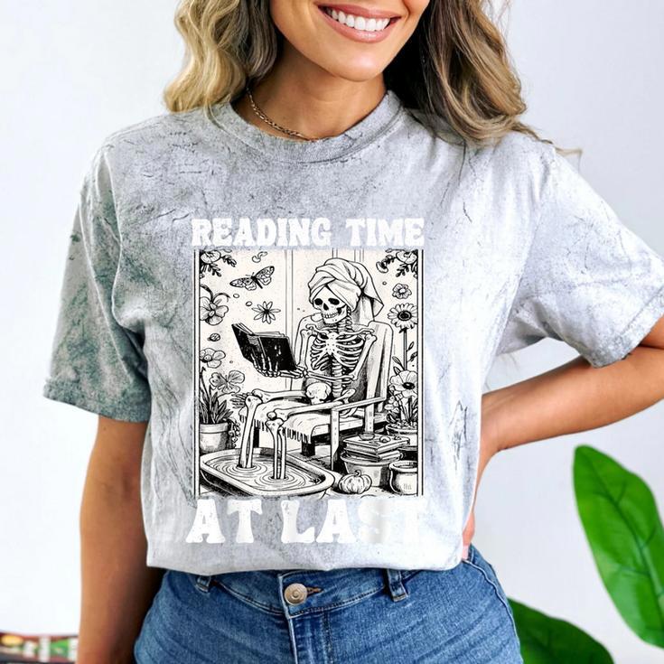 Reading Time At Last Book Lover Introvert Skeleton Reading Comfort Color Blast T-Shirt