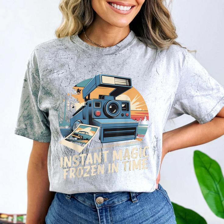 Instant Magic Frozen In Time Retro Camera Nostalgia Comfort Color Blast T-Shirt