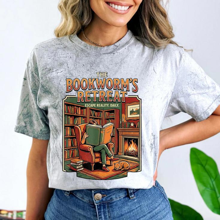 Introvert Book Lover The Bookworm's Retreat Comfort Color Blast T-Shirt