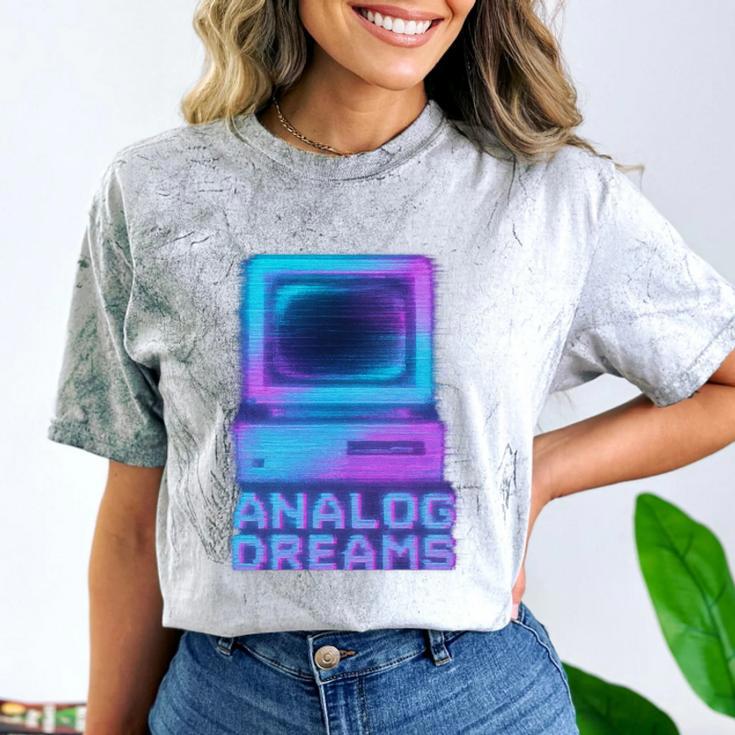 Lofi Reverie Analog Dreams Pixel 90s Desktop VHS Nostalgia Comfort Color Blast T-Shirt