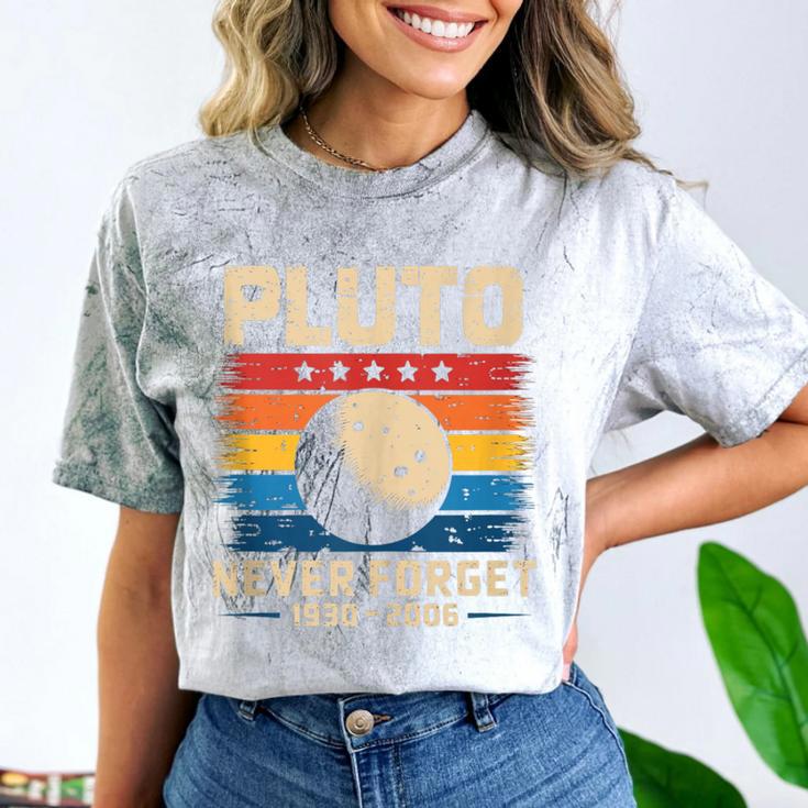Pluto Never Forget Space Nostalgia Astronomy Humor Comfort Color Blast T-Shirt Pluto Never Forget Space Nostalgia Astronomy Humor Comfort Color Blast T-Shirt