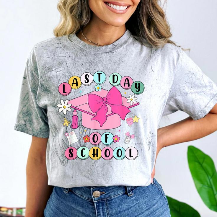 Happy Last Day Of School Coquette Bow Graduation Girls Kids Comfort Color Blast T-Shirt