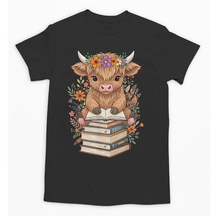 Cute Baby Highland Cow Reading Book Librarian Bookworm Unisex T-Shirt