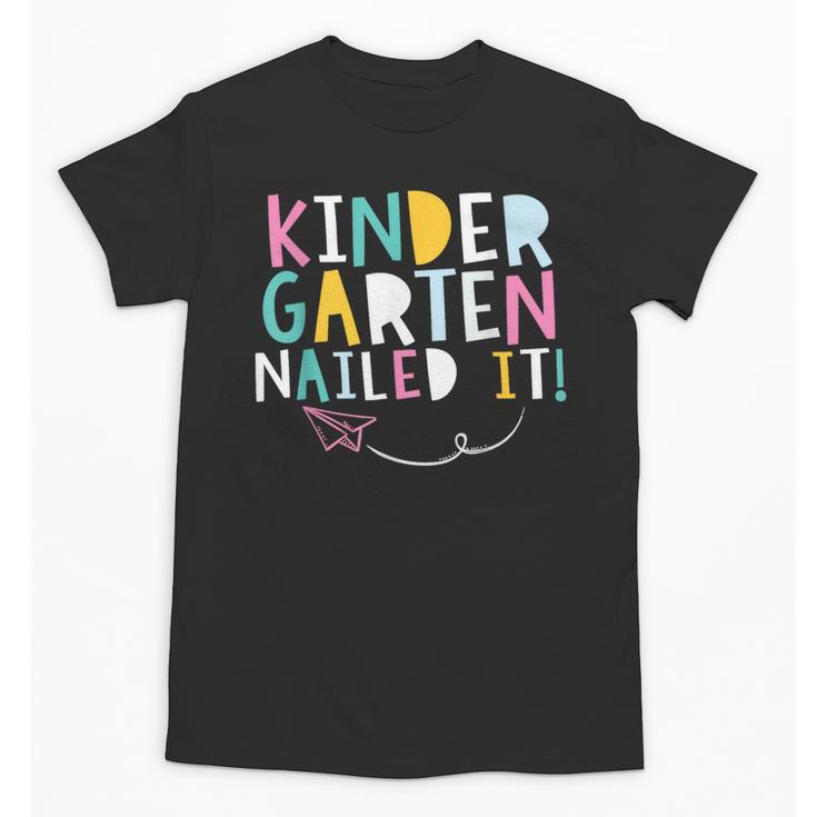 KINDERGARTEN Graduation TShirt 2018 Last Day Of School Unisex T-Shirt