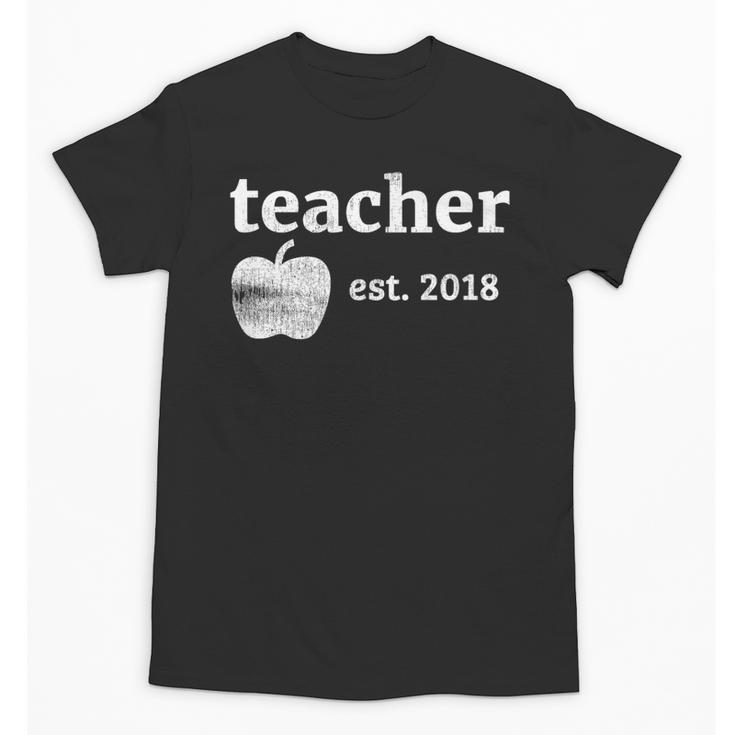 Teacher Est 2018 Vintage Graduation Unisex T-Shirt