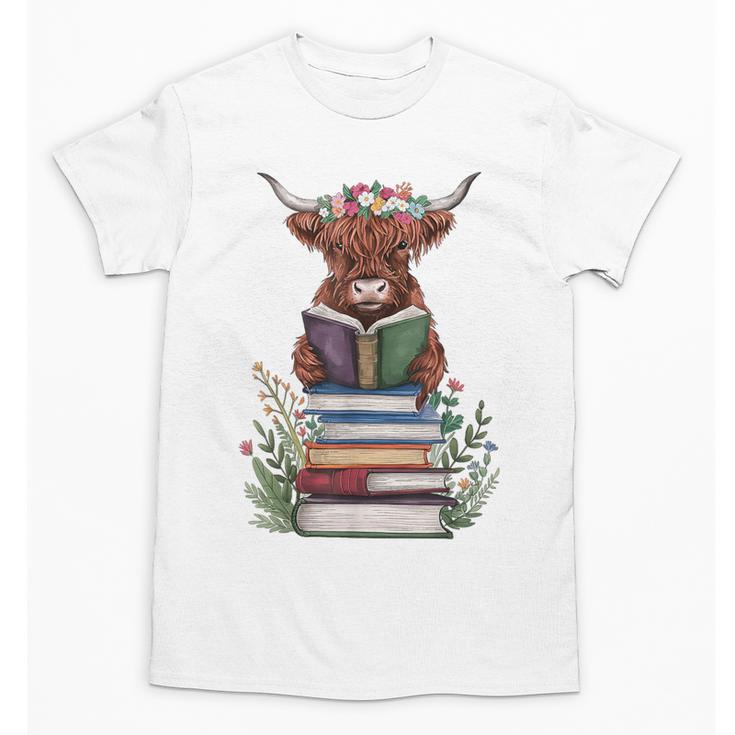 Cute Highland Cow With Book Floral Bookworm Librarian Book Unisex T-Shirt