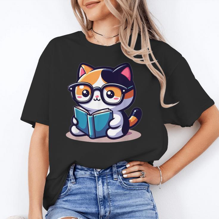 Adorable Book Lover Calico Cat With Reading Glasses Cute For Men Women Kids Unisex T-Shirt