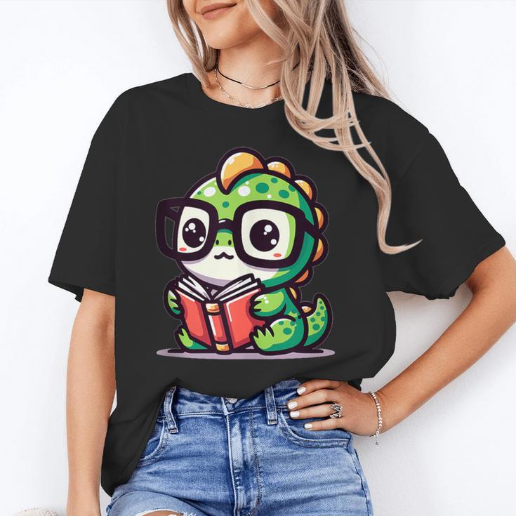 Adorable Book Lover Iguana With Reading Glasses Cute Unisex T-Shirt