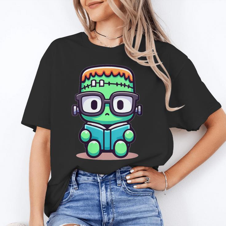 Book Lover Frankenstein's Monster With Reading Glasses Unisex T-Shirt