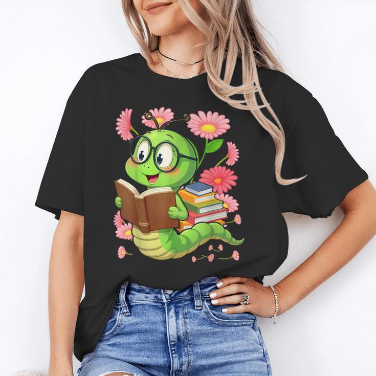 Book Worm Costume World Book Day Cute Kawaii Worm Reading Unisex T-Shirt