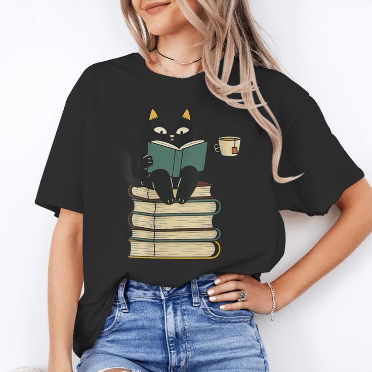 Cat Reading Book Unisex T-Shirt