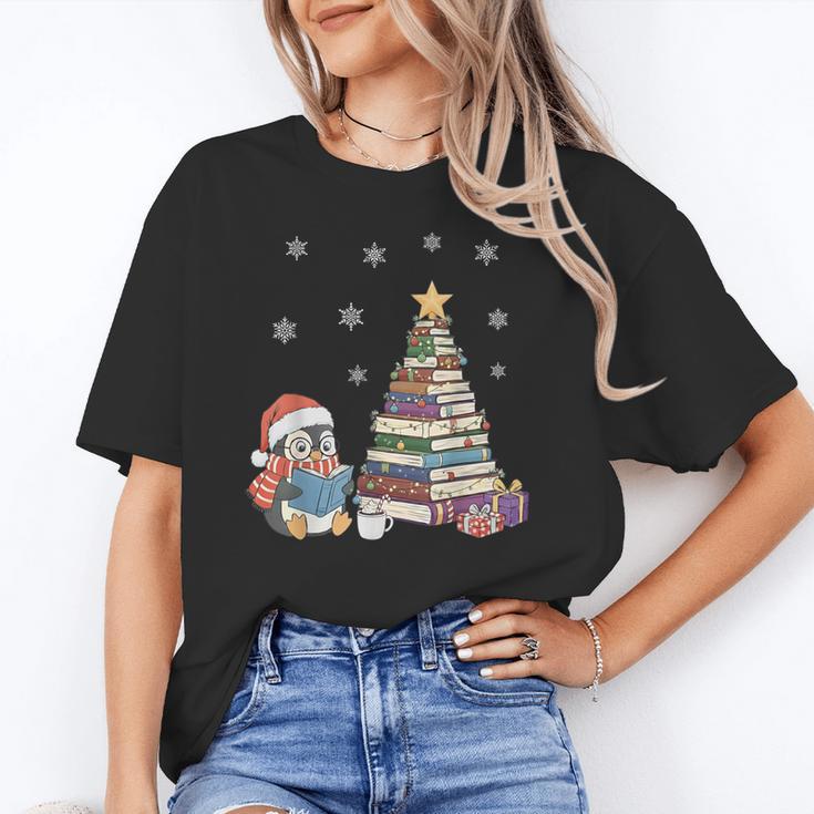 Christmas A Penguin Reading Book Snowflake Cocoa Hot Teacher Unisex T-Shirt