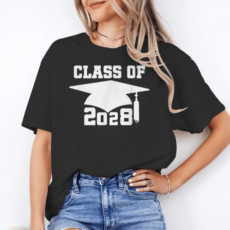 Class Of 2028 T-Shirt School Graduation Pride Tee Unisex T-Shirt