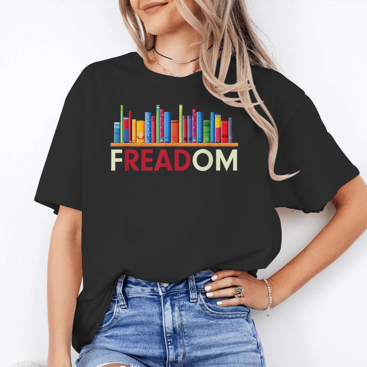 Freadom Anti-Banned Books – Read Banned Books Library Unisex T-Shirt
