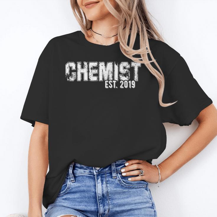 Graduation For Chemists Established 2019 Shirt Unisex T-Shirt
