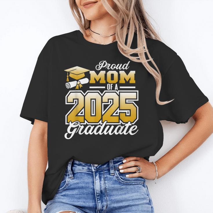 Graduation Family Matching Proud Mom Of A 2025 Graduate Unisex T-Shirt