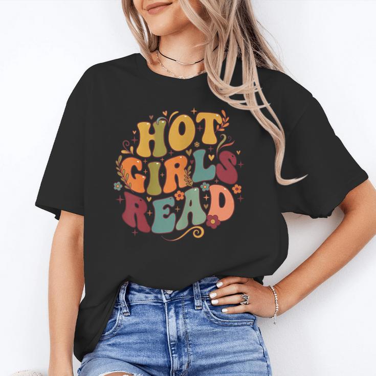 Hot Girls Read Aesthetic Book Lover Reading Unisex T-Shirt Hot Girls Read Aesthetic Book Lover Reading Unisex T-Shirt