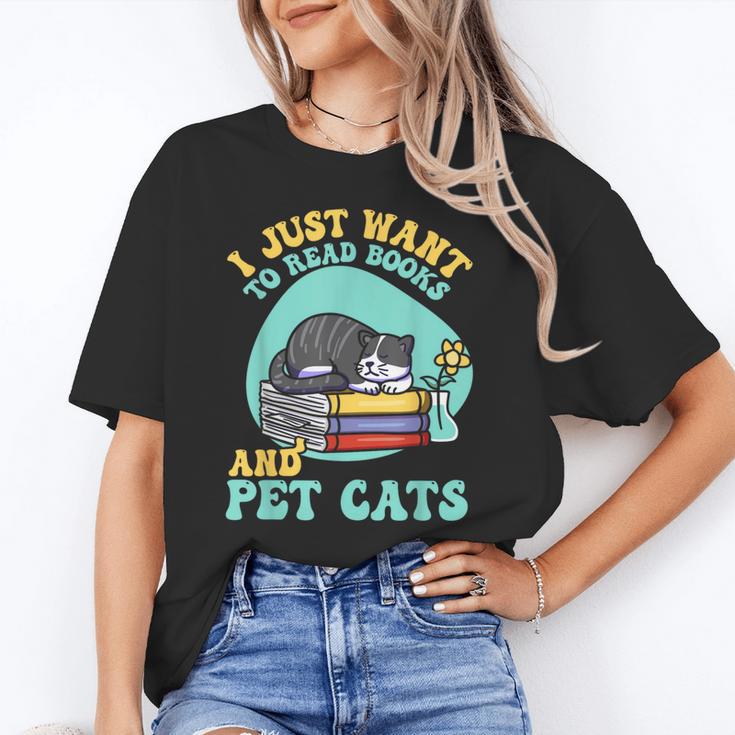 I Just Want To Read Books And Pet Cats Cat Book Lovers Unisex T-Shirt