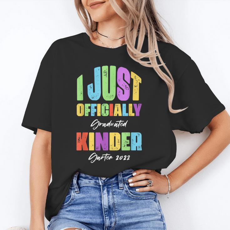 I Officially Graduated Kindergarten Graduation Class Of 2022 Unisex T-Shirt