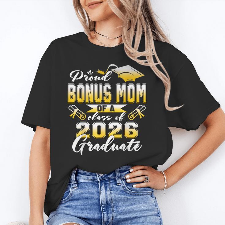 Proud Bonus Mom Of a Class Of 2026 Graduate Graduation 2026 Unisex T-Shirt