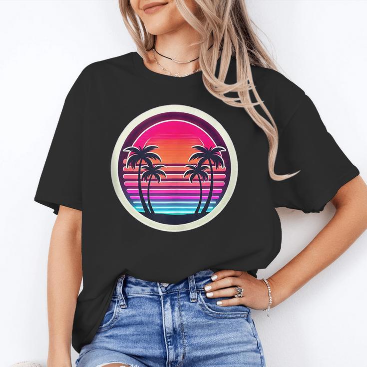 Retro 80s Synthwave Sunset & Palm Trees Retro Nostalgia 80s Unisex T-Shirt Retro 80s Synthwave Sunset & Palm Trees Retro Nostalgia 80s Unisex T-Shirt