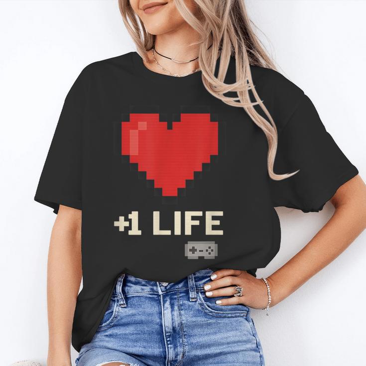 Retro Gamer 1 Life Pixel Heart – 8-Bit Gaming Nostalgia Unisex T-Shirt