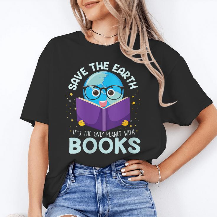 Save Earth It´s Only Planet With Books Reader Earth Day Unisex T-Shirt Save Earth It´s Only Planet With Books Reader Earth Day Unisex T-Shirt