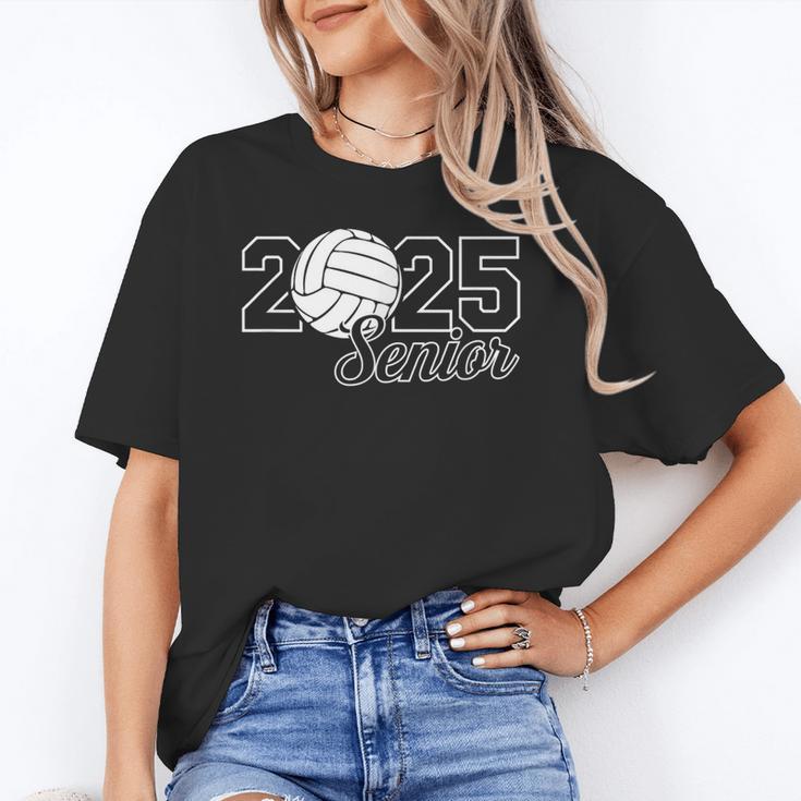 Senior 2025 Volleyball Mom High School Graduation Outfit Pro Unisex T-Shirt