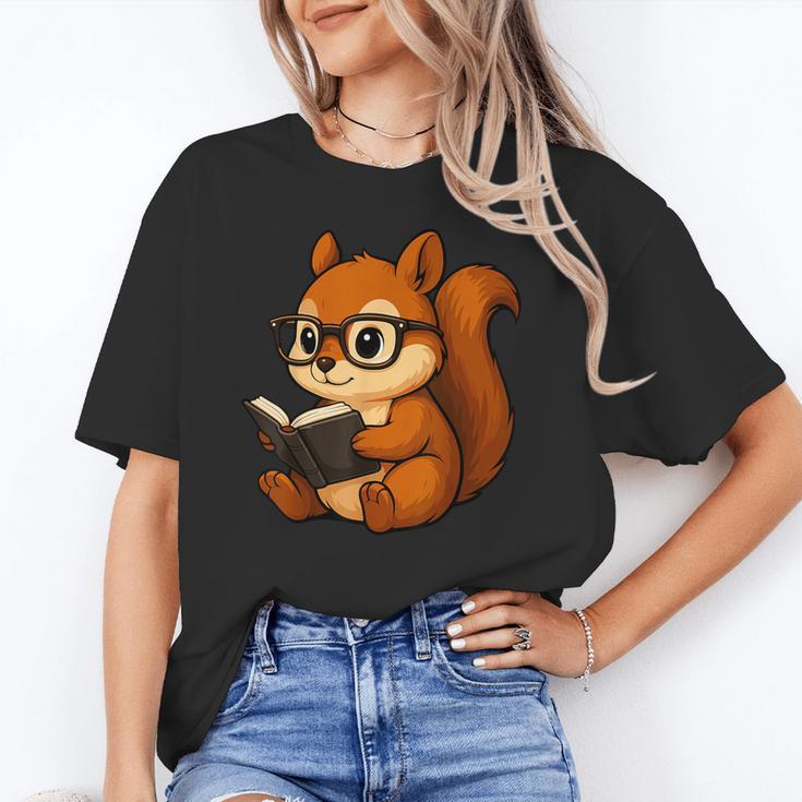 Squirrel Reading Book Lover Unisex T-Shirt