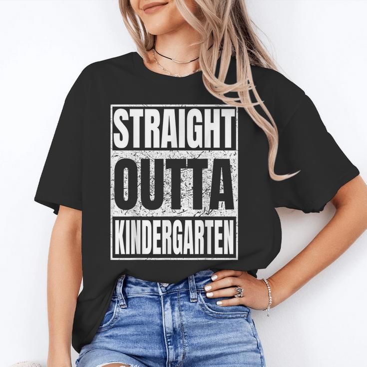 Straight Outta Kindergarten Graduation 2025 Kinder Unisex T-Shirt