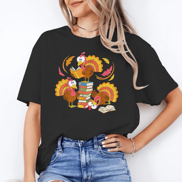 Turkey Reading Books Fall Thanksgiving Teacher Librarian Unisex T-Shirt