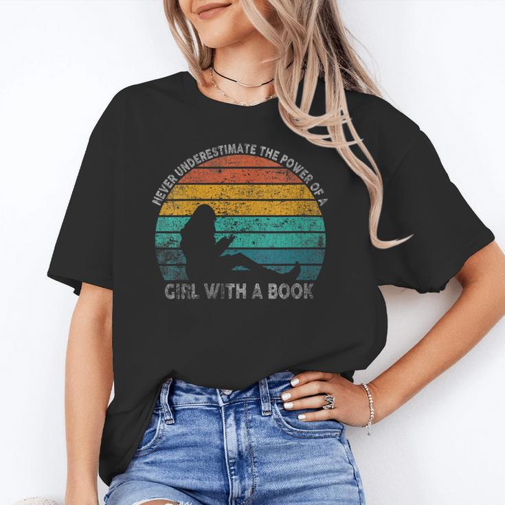Women's Never Underestimate The Power Of A Girl With Book Reading Unisex T-Shirt