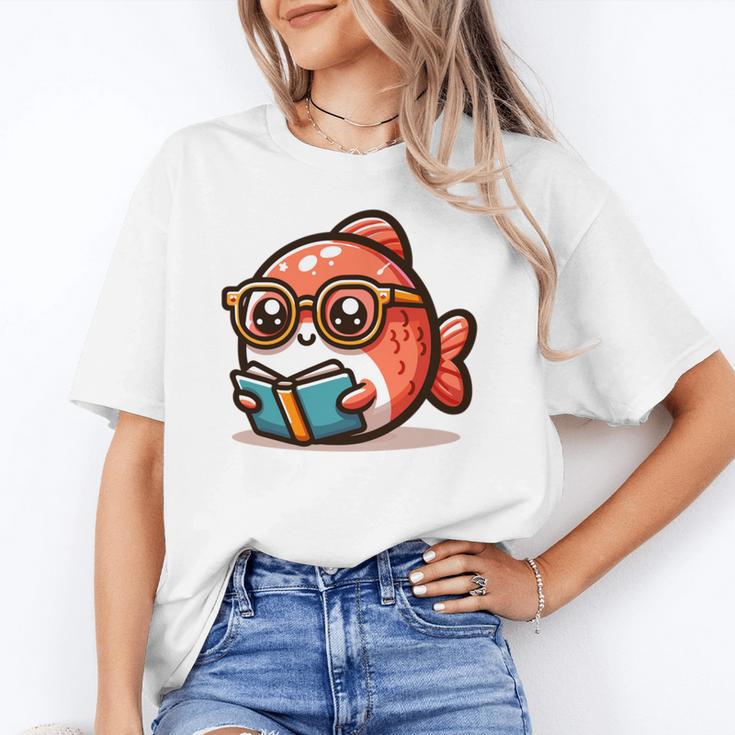 Adorable Book Lover Salmon With Reading Glasses Cute Unisex T-Shirt