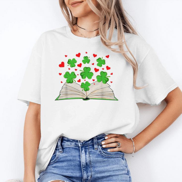 Book With Shamrocks Librarian Saint Patrick's Day Kids Unisex T-Shirt