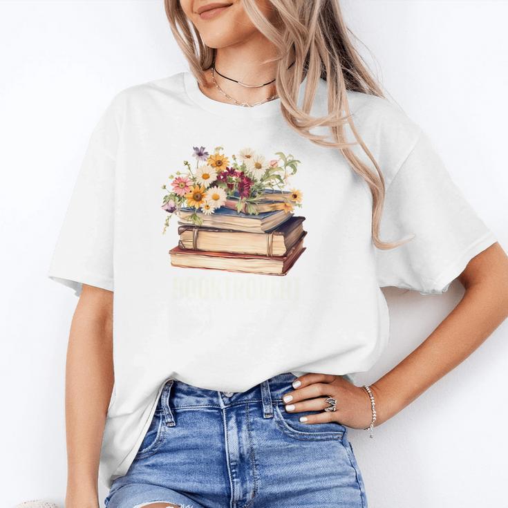 Booktrovert Vintage Wildflowers Books For Book Lovers Unisex T-Shirt Booktrovert Vintage Wildflowers Books For Book Lovers Unisex T-Shirt