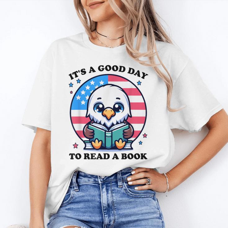 A Good Day To Read a Book Reading Eagle With American Flag Unisex T-Shirt