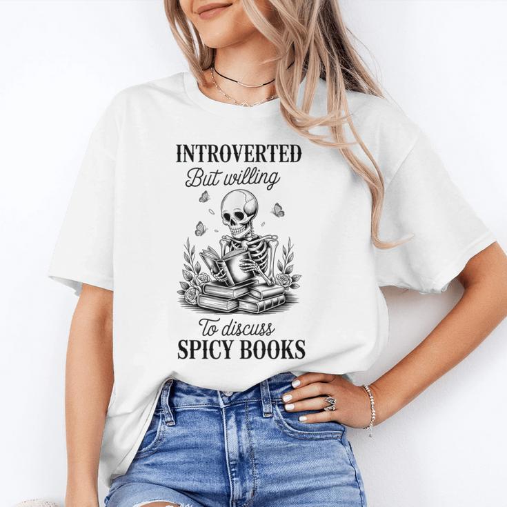 Introvert Read Spicy Books Lover Bookworm Skeleton Reading Unisex T-Shirt
