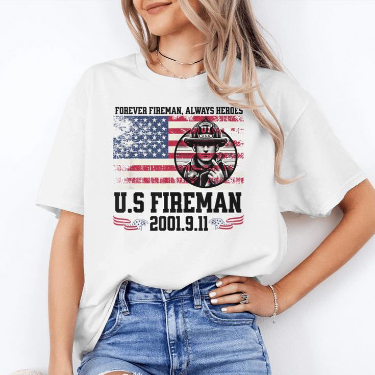 In Memory And Honor Of Firefighters Remembering 911 Unisex T-Shirt