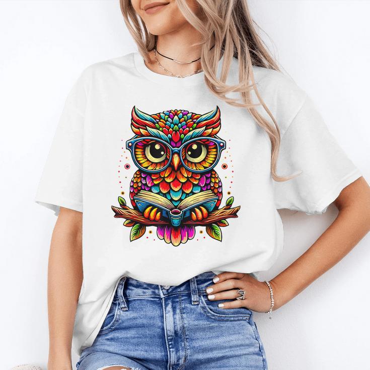 Owl With Glasses And Book Reading Unisex T-Shirt