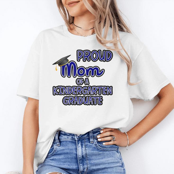 Proud Mom Of a Kindergarten Graduate Graduation TShirt Unisex T-Shirt
