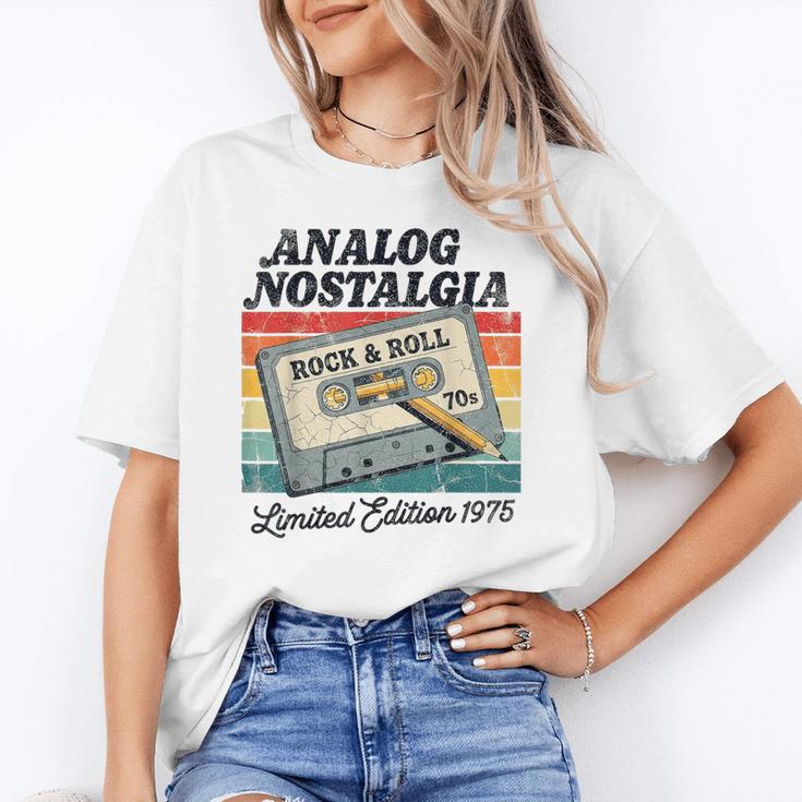 Retro Cassette Case 70s Vintage Music Analog Nostalgia Unisex T-Shirt